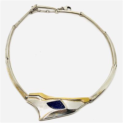 Stříbrný náhrdelník s lapisem lazuli