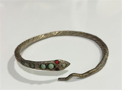 Stříbrný náramek had