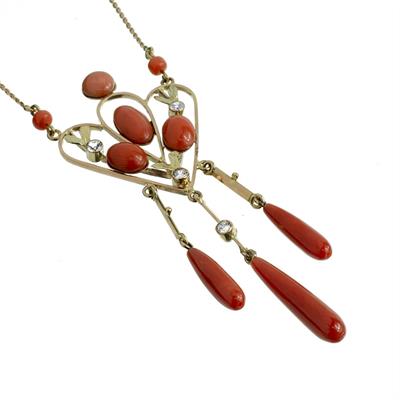 Zlatý secesní závěs s korály