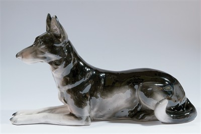 Vlčák velký keramický pes, Německo  21 x 37 x 12 cm