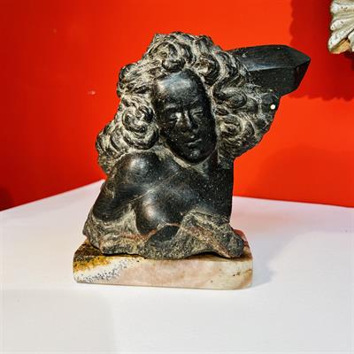 DÍVČÍ BUSTA, BYTÍZ 1956