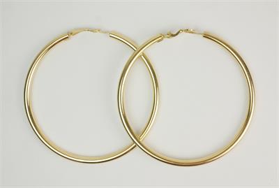 Zlaté kruhové náušnice