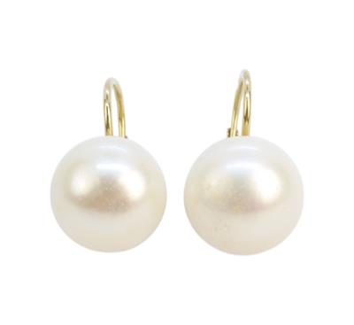 Zlaté náušnice s perlami