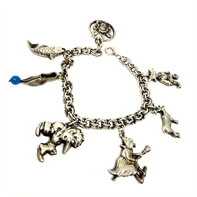 Stříbrný náramek s velkými ověsy - žebrák