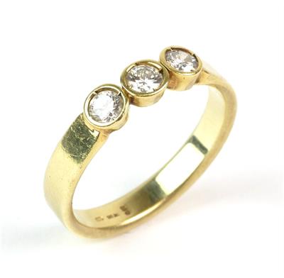 Zlatý prsten s brilianty 0,45 ct