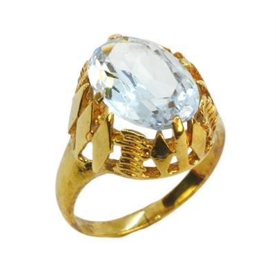 Zlatý prsten se spinelem