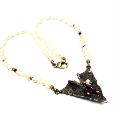 Originální náhrdelník z říčních perel