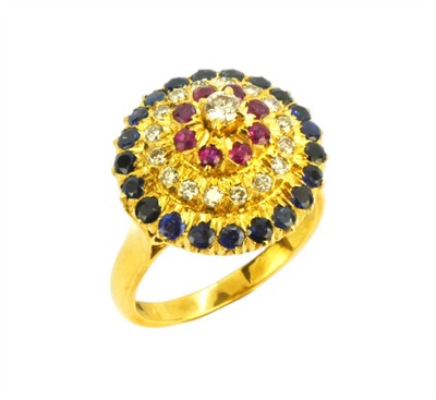 Zlatý prsten s brilianty, rubíny a safíry