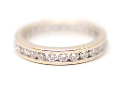 Zlatý prsten s diamanty