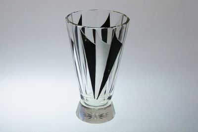 Váza s dekorem "Švarclot" ve stylu ART - DECO, Karel PALDA Nový Bor