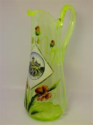 Secesní džbán z uranového skla Karlův Týn - KARLŠTEJN