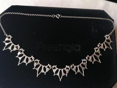 Stříbrný náhrdelník