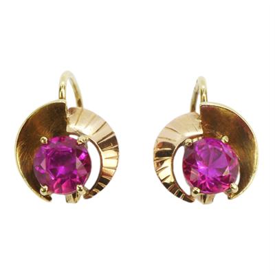 Zlaté náušnice s rubíny