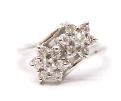 Zlatý prsten s diamanty