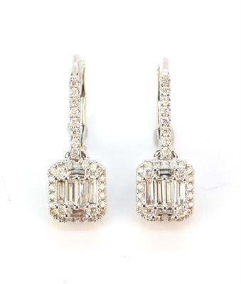 Zlaté náušnice s brilianty