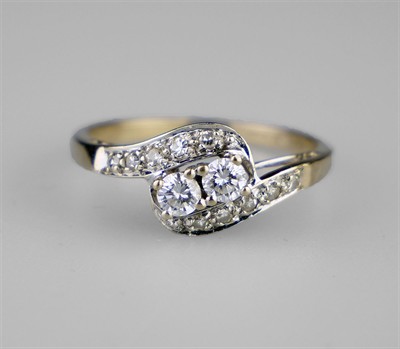 Zlatý art-deco prsten s diamanty