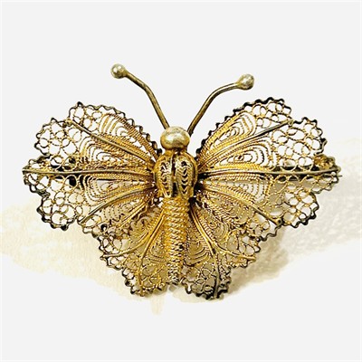 Stříbrná zlacená filigránová brož "motýl"