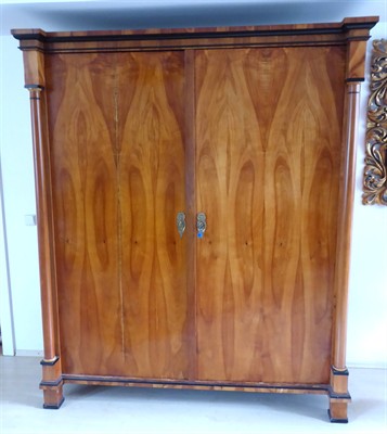 Zámecká velká skříň - biedermeier