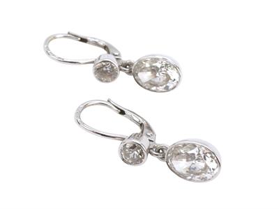 Zlaté náušnice se zirkony