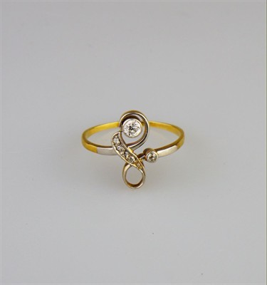 Secesní zlatý prsten s diamanty