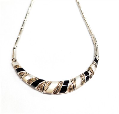 Stříbrný náhrdelník