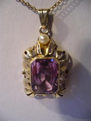 STŘÍBRNÝ  NÁHRDELNÍK  S  AMETYSTEM  A  PERLOU