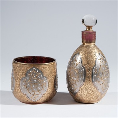 Flakonek a odlivka, Moser