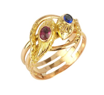 Zlatý starožitný prsten "hadi" s červeným a modrým kamenem