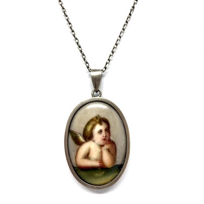 Stříbrný náhrdelník se závěsem s andělem