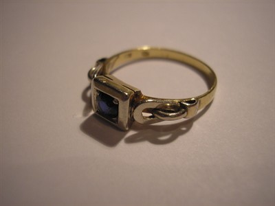 Art-Deco prsten se safirem