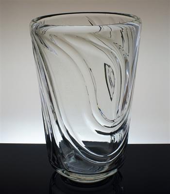 Velká váza leptaný dekor "Mytologický námět" Železný Brod