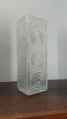 Lisovaná váza - J. Taraba, Slovensko