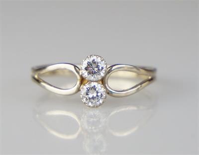 Zlatý prsten s diamanty