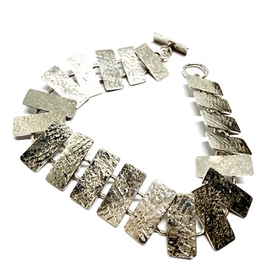 Originální článkový náramek ze stříbra