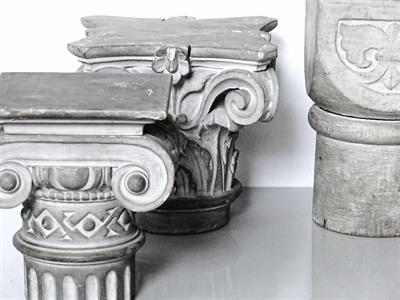 Školní pomůcka, sloupové hlavice