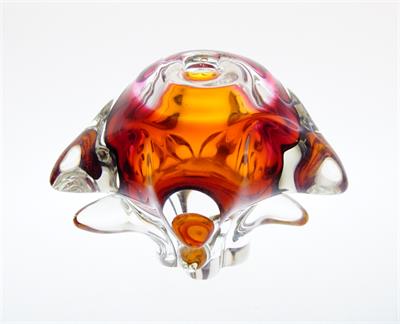 Váza na jeden květ, barevné hutní sklo J. HOSPODKA Chřibská