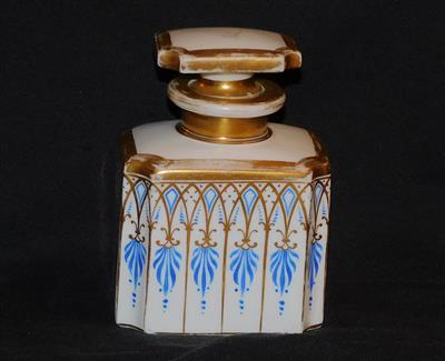 ČAJOVÁ DÓZA - PORCELÁN, BERLÍN