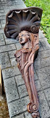 Rohová nástěnná konzolka