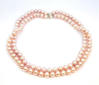 Zlatý perlový náhrdelník