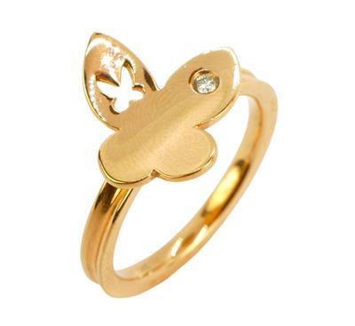 Zlatý prsten a bílým diamantem – motýl