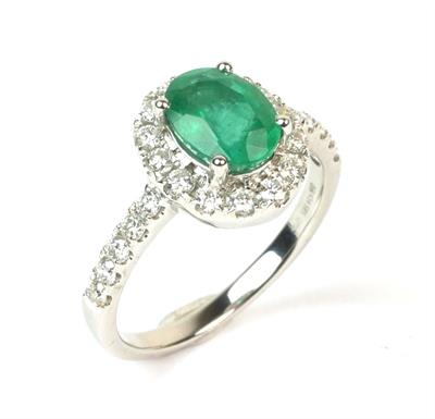 Zlatý prsten se smaragdem a brilianty
