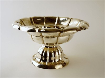 Art deco stříbrný nástolec