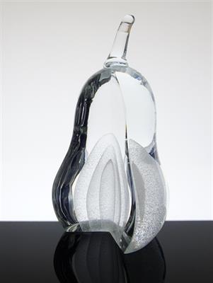 Skleněná plastika "HRUŠKA" René ROUBÍČEK - sklárna Exbror