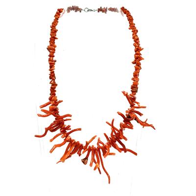 Korálový náhrdelník