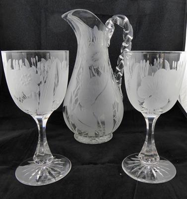 Džbán a dvě sklenice, broušené květy a listy - Anglie