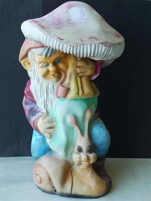 Trpaslík velký, bakelit se stříkaným dekorem