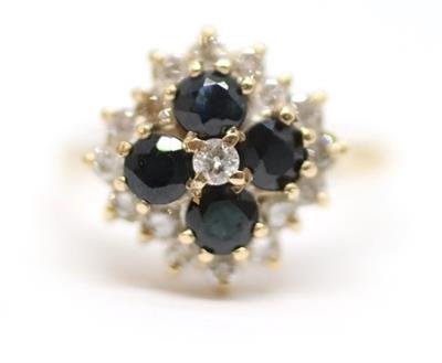 Zlatý prsten s diamanty a safíry