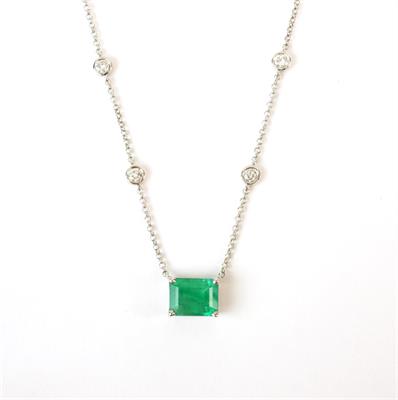 Zlatý náhrdelník se smaragdem a brilianty 0,65 ct