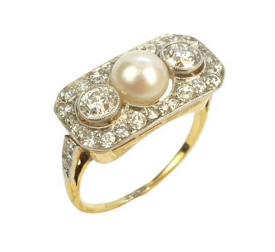 Briliantový prsten s perlou