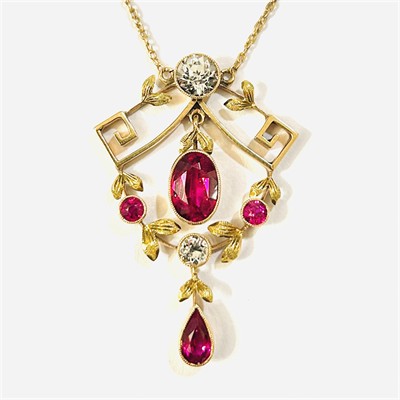 Zlatý secesní náhrdelník s rubíny a leukosafíry